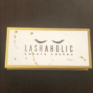 Lashaholic “Instaglam” luxury lashes